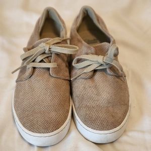 Clarks Collection Size 10 Soft Cushion Tan Shoes